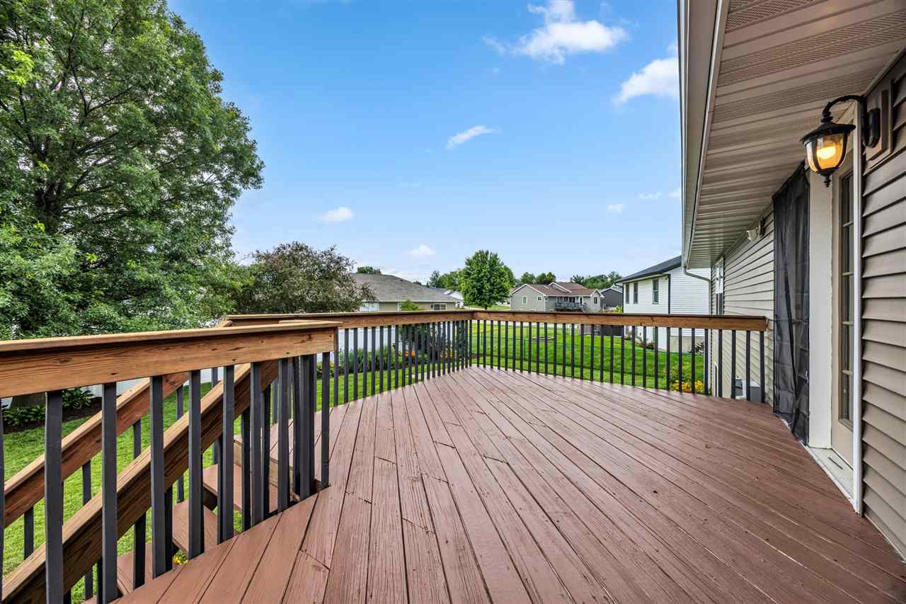 755 Deerfield Drive Marion IA 52302