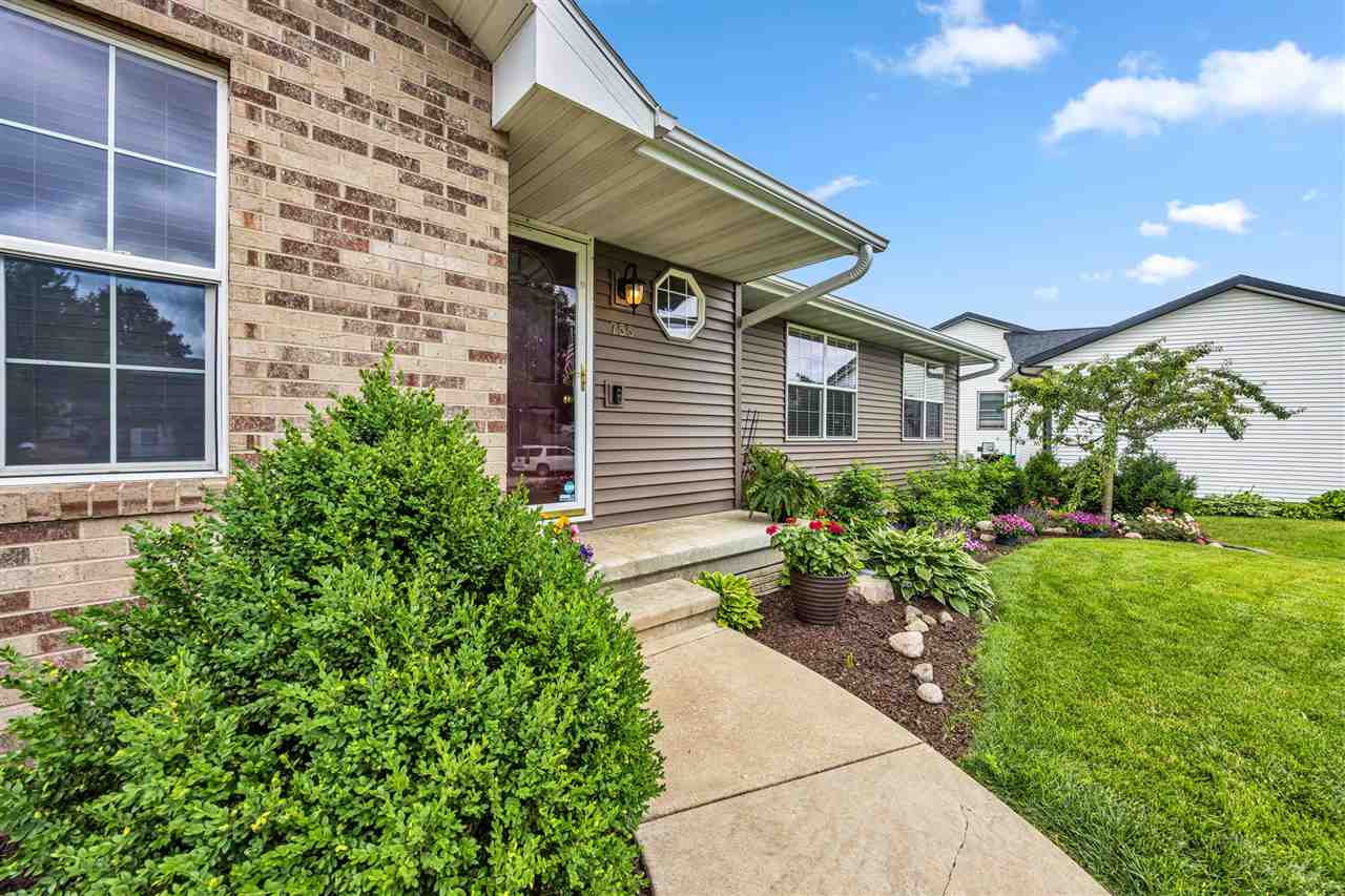 755 Deerfield Drive Marion IA 52302