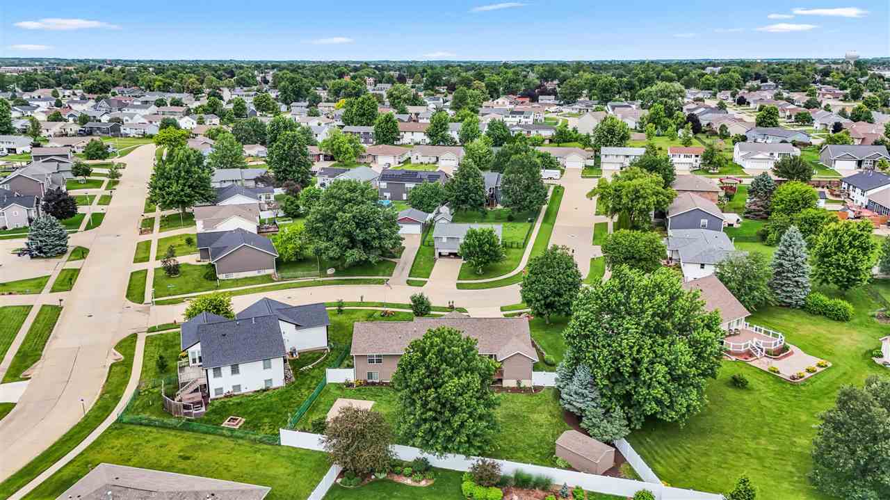 755 Deerfield Drive Marion IA 52302