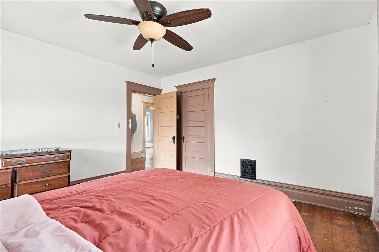 620 E Washington Street Washington IA 52353