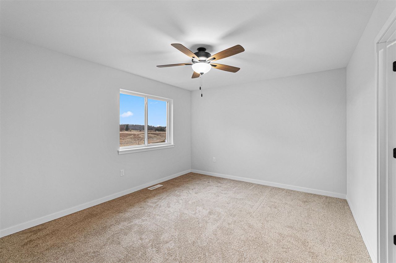 3452 Holderness Road Coralville IA 52241