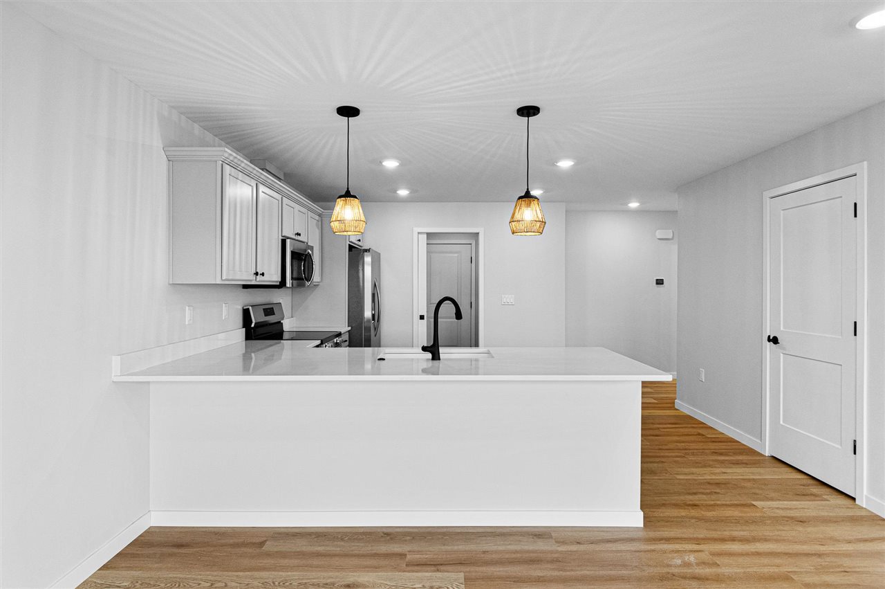 3452 Holderness Road Coralville IA 52241