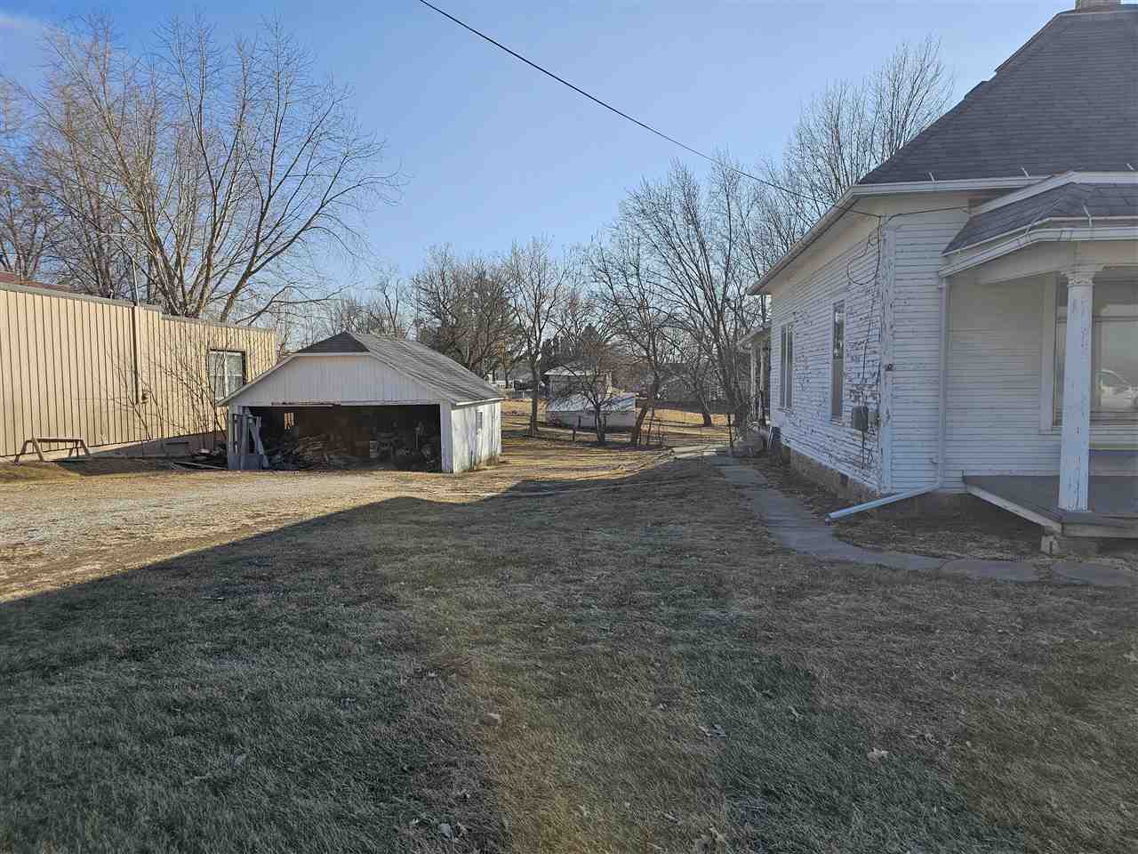 419 W Jackson Street Sigourney IA 52591