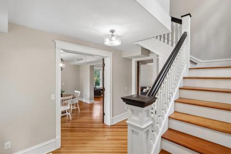 1025 N Summit Street Iowa City IA 52245