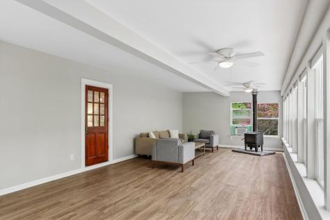 1025 N Summit Street Iowa City IA 52245