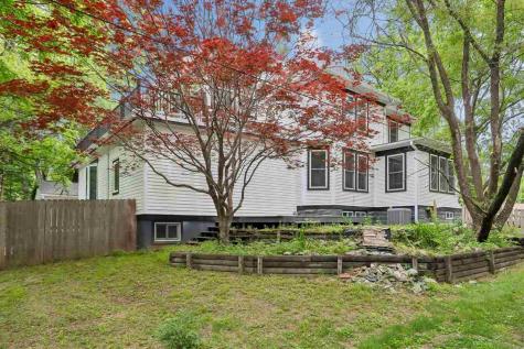 1025 N Summit Street Iowa City IA 52245