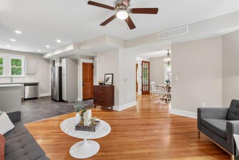 1025 N Summit Street Iowa City IA 52245