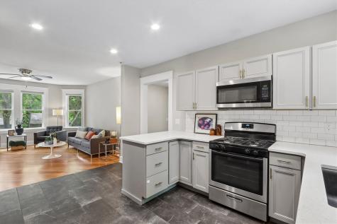 1025 N Summit Street Iowa City IA 52245