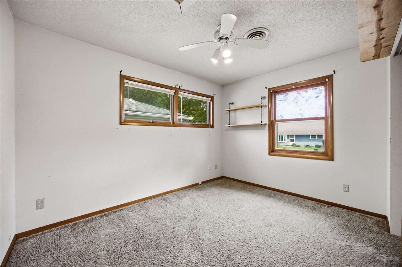 1224 SW 20th Street Cedar Rapids IA 52404