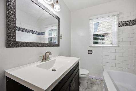 1224 SW 20th Street Cedar Rapids IA 52404