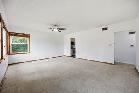 1224 SW 20th Street Cedar Rapids IA 52404