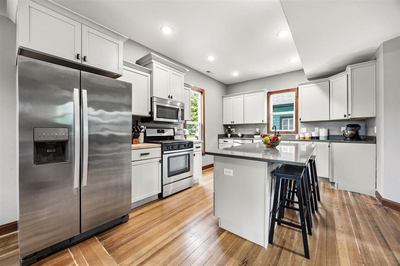 160 N George Street North Liberty IA 52317