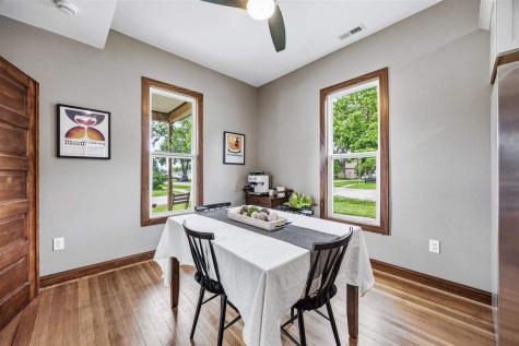 160 N George Street North Liberty IA 52317