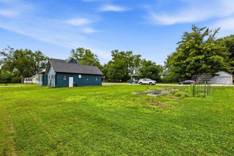 160 N George Street North Liberty IA 52317