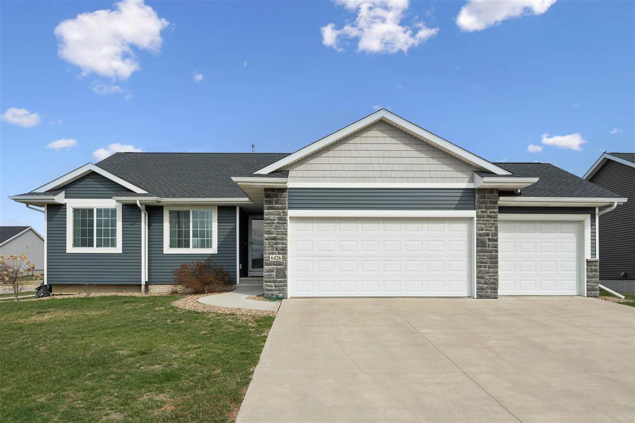 Cedar Rapids IA, 6426 Prairie Rose Circle SW
