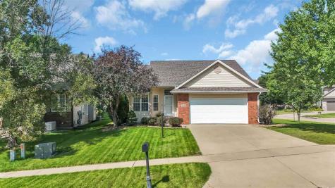 2120 Avalon Lane Coralville IA 52241