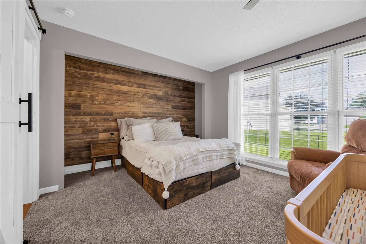 2120 Avalon Lane Coralville IA 52241