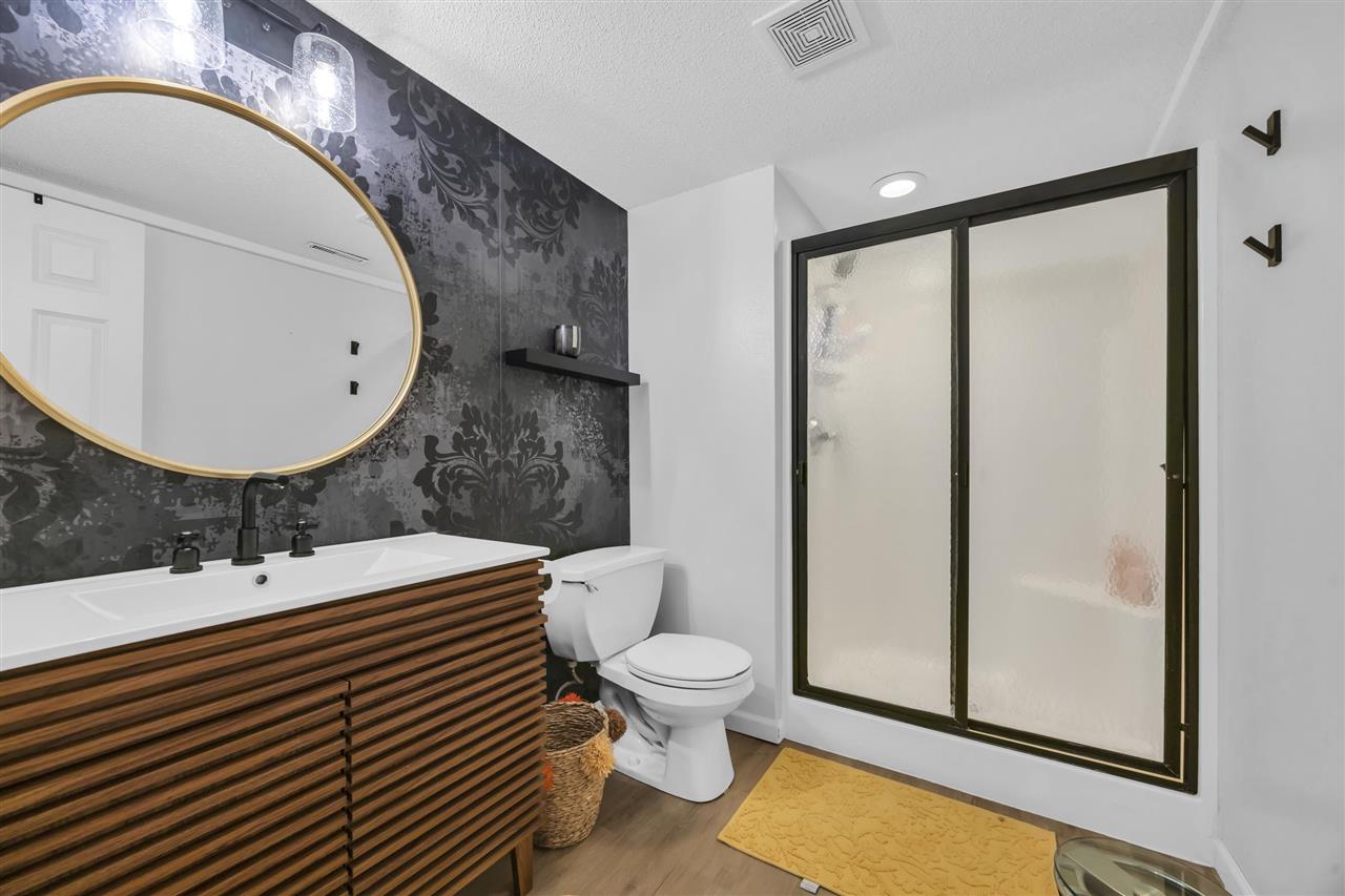 2120 Avalon Lane Coralville IA 52241