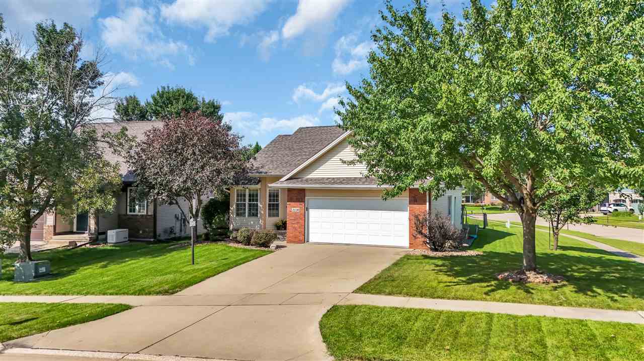 2120 Avalon Lane Coralville IA 52241