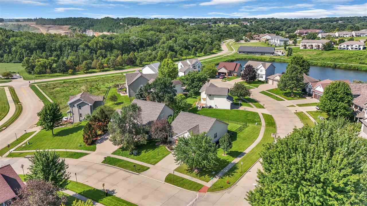 2120 Avalon Lane Coralville IA 52241