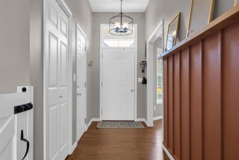 2120 Avalon Lane Coralville IA 52241