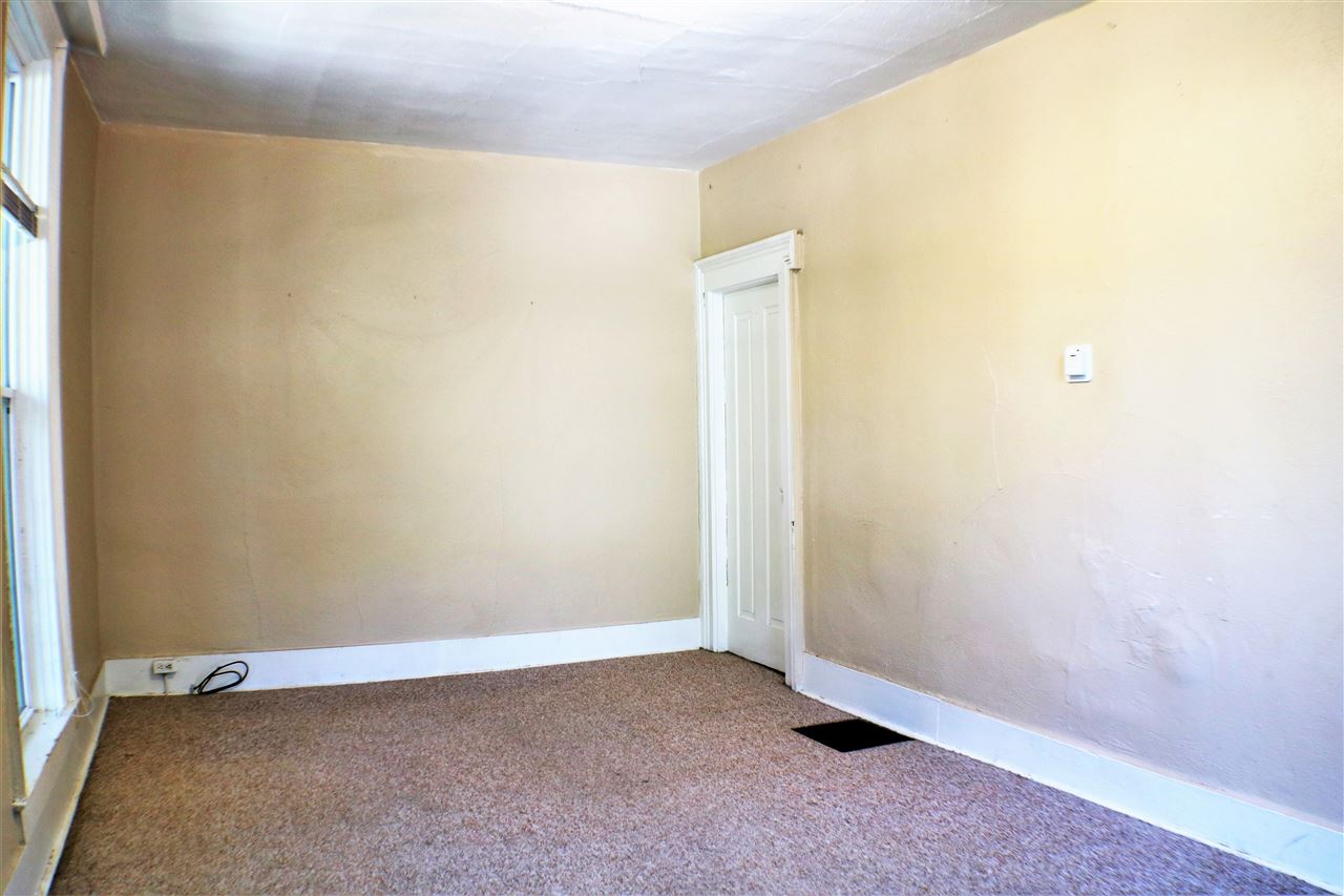 1016 Rochester Avenue Iowa City IA 52240