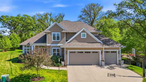 302 Windmill Place Iowa City IA 52245