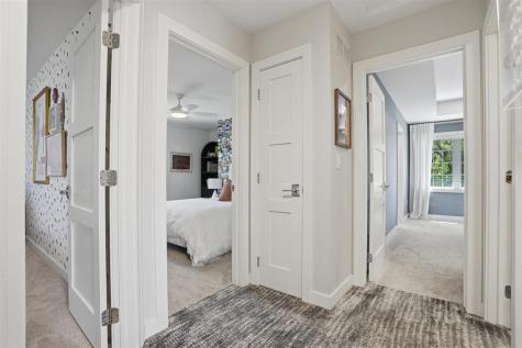 302 Windmill Place Iowa City IA 52245