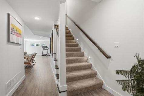 302 Windmill Place Iowa City IA 52245
