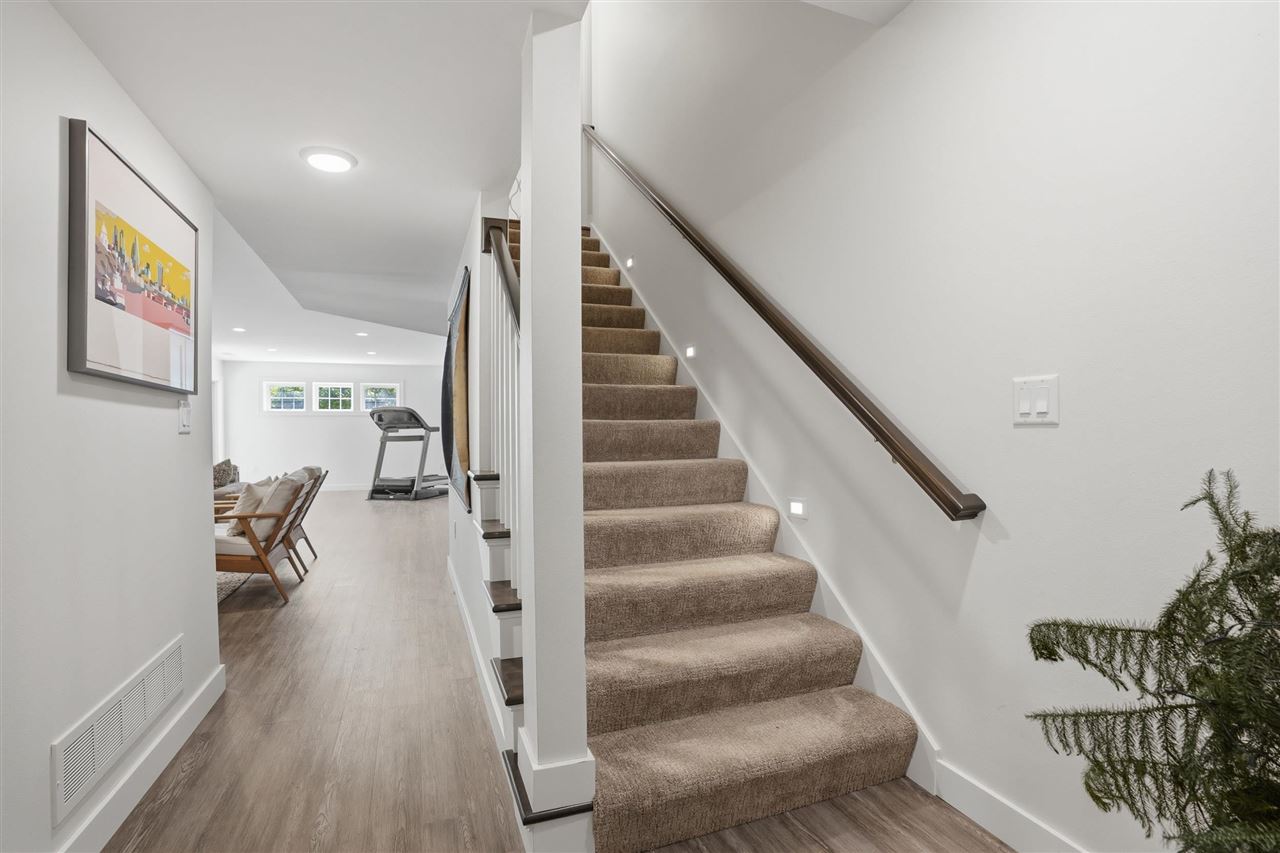 302 Windmill Place Iowa City IA 52245
