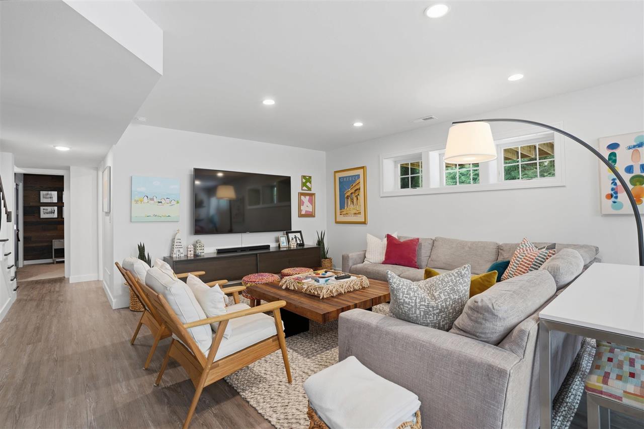 302 Windmill Place Iowa City IA 52245