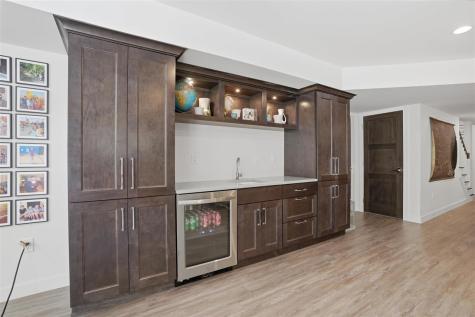 302 Windmill Place Iowa City IA 52245
