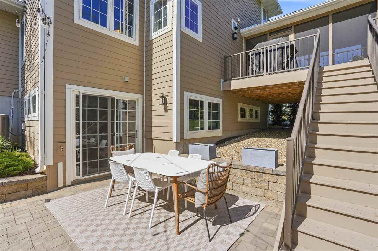 302 Windmill Place Iowa City IA 52245