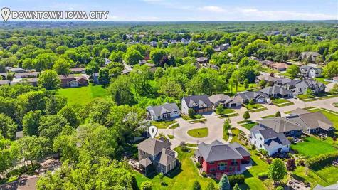 302 Windmill Place Iowa City IA 52245