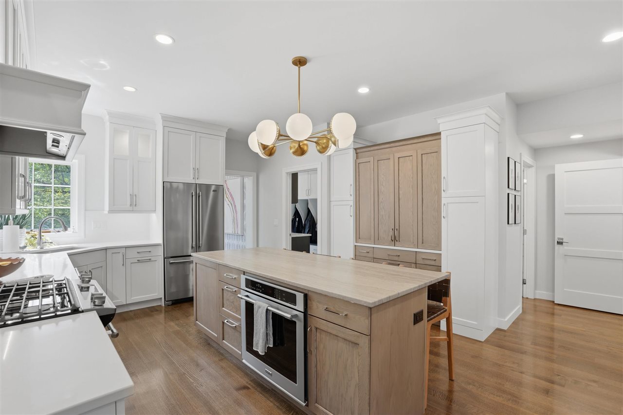 302 Windmill Place Iowa City IA 52245