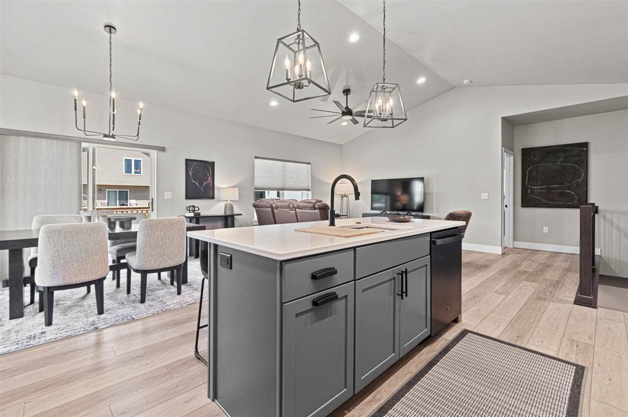 1712 Sherman Drive Iowa City IA 52240