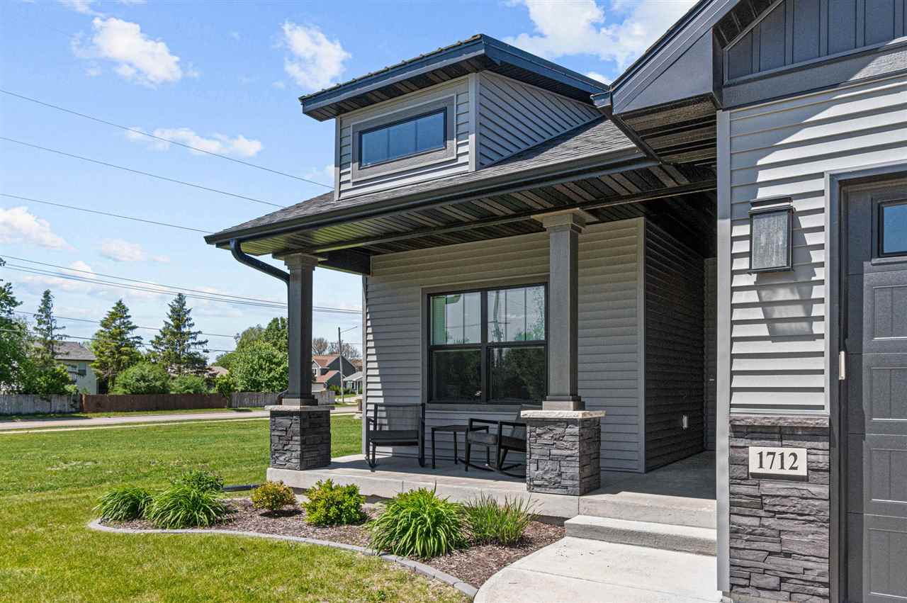 1712 Sherman Drive Iowa City IA 52240