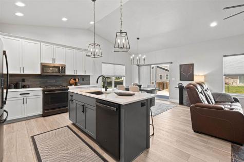 1712 Sherman Drive Iowa City IA 52240