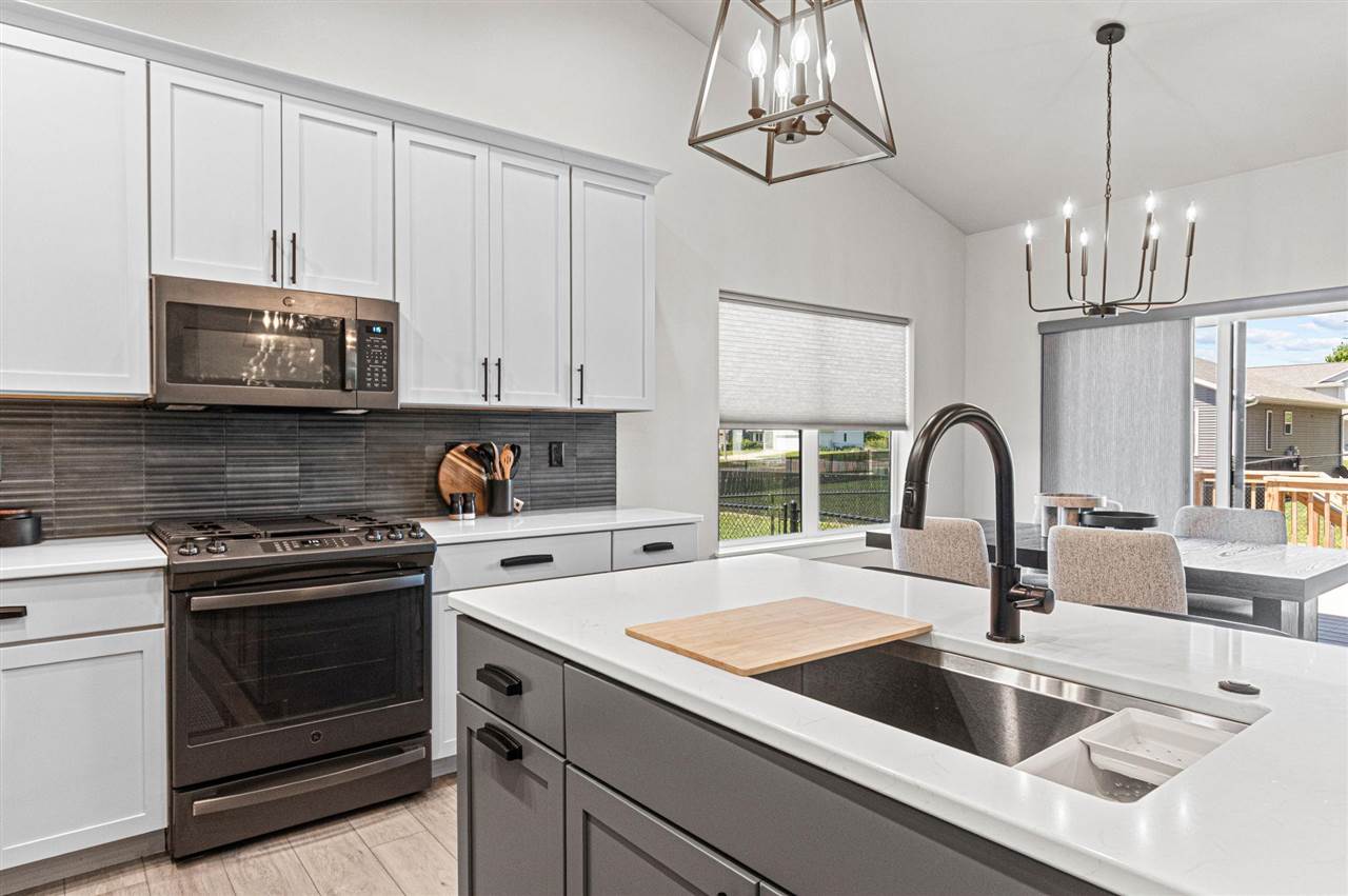 1712 Sherman Drive Iowa City IA 52240