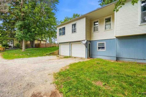 120 N Knisel Riverside IA 52327