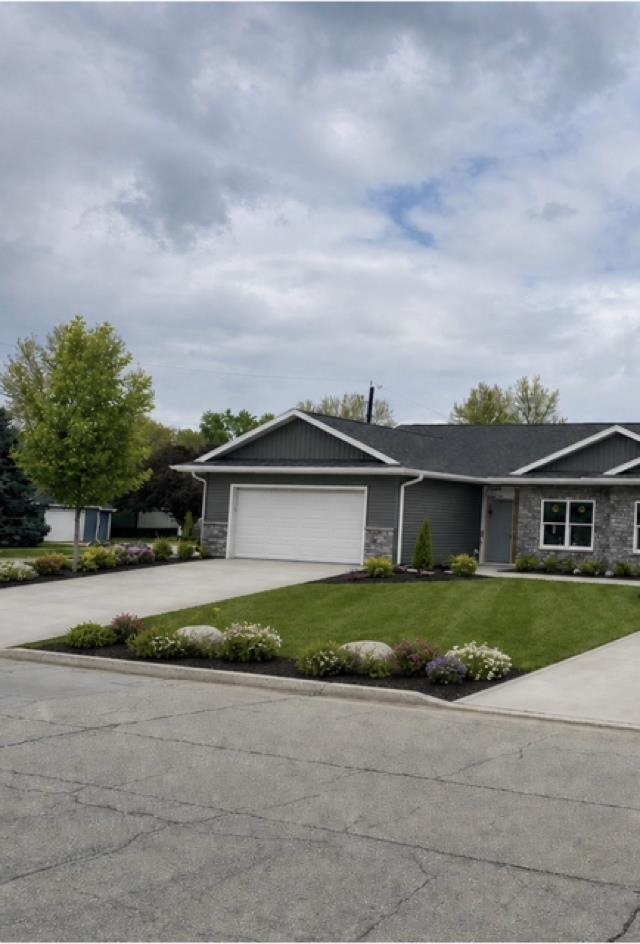 404 11th Street Washington IA 52353
