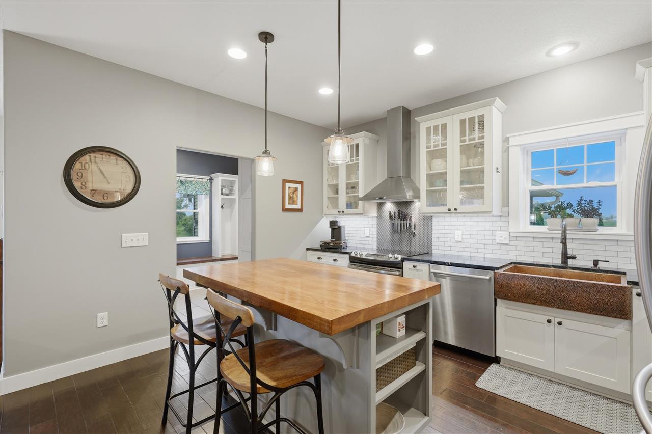 1105 Wildcat Lane Iowa City IA 52246