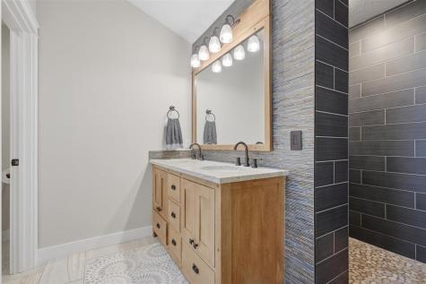 1105 Wildcat Lane Iowa City IA 52246