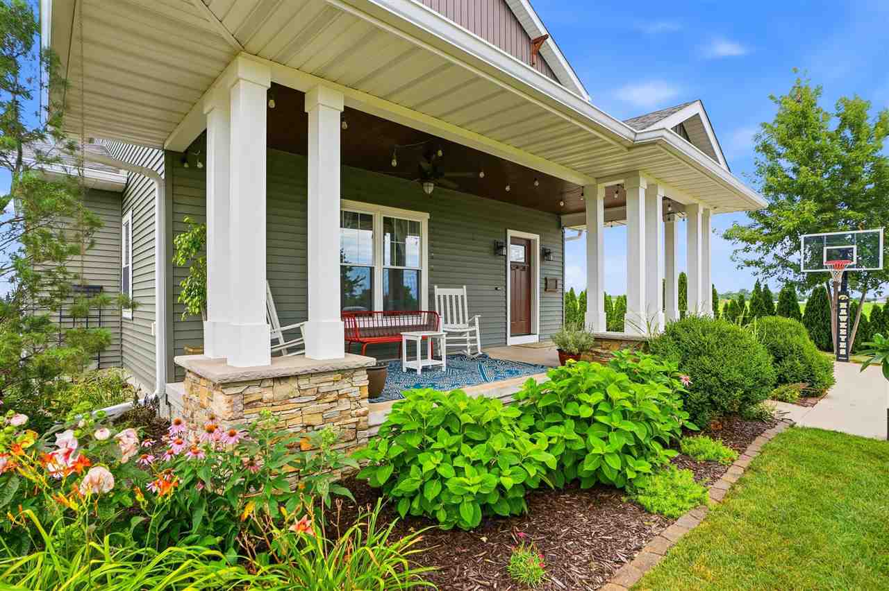 1105 Wildcat Lane Iowa City IA 52246