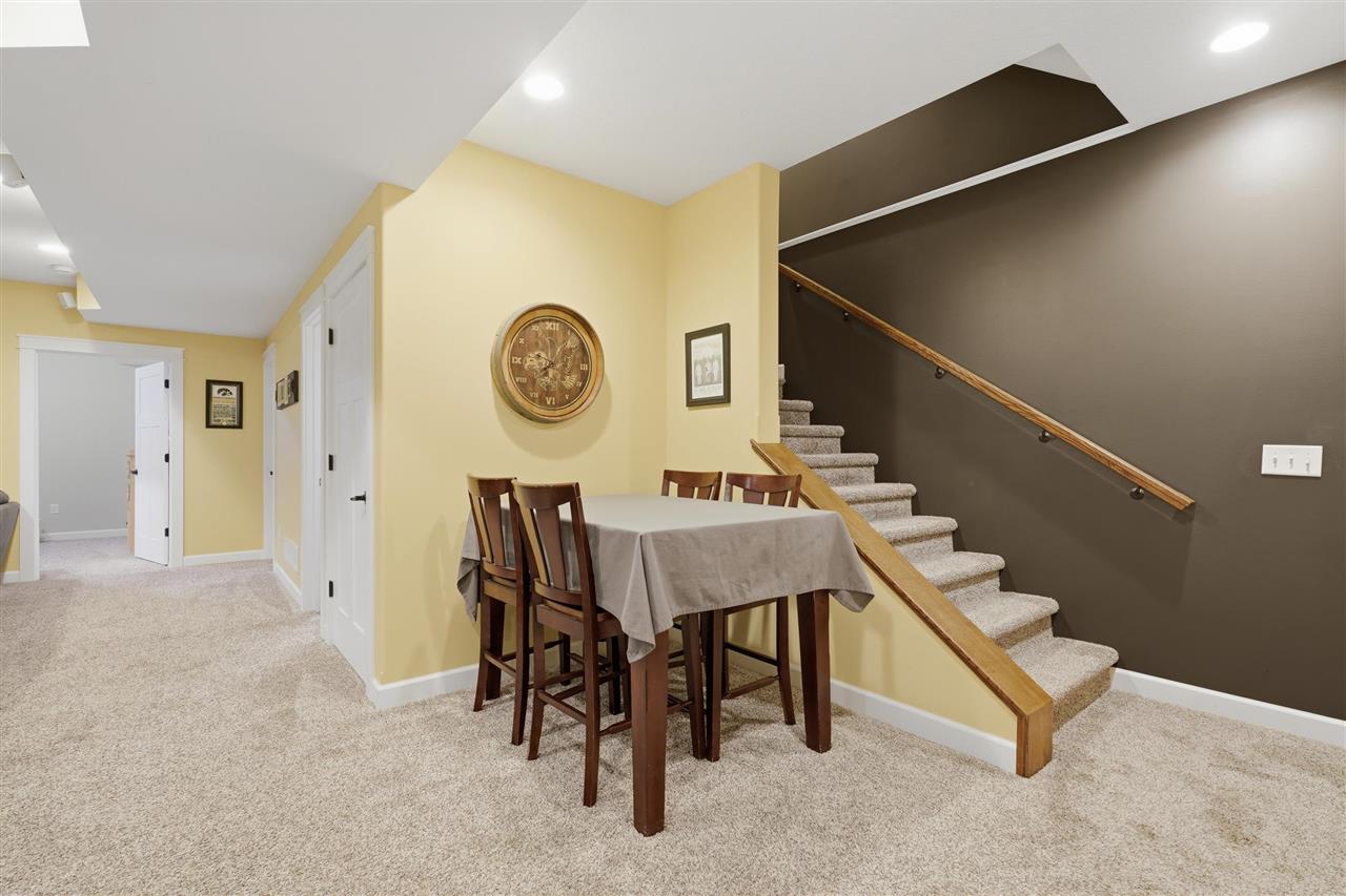 1105 Wildcat Lane Iowa City IA 52246
