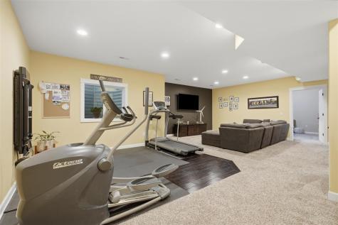 1105 Wildcat Lane Iowa City IA 52246