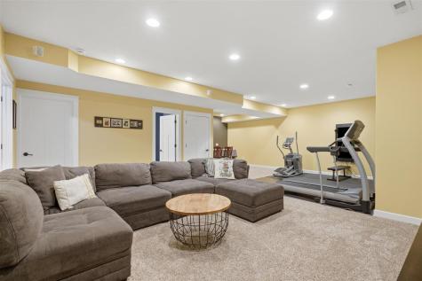 1105 Wildcat Lane Iowa City IA 52246