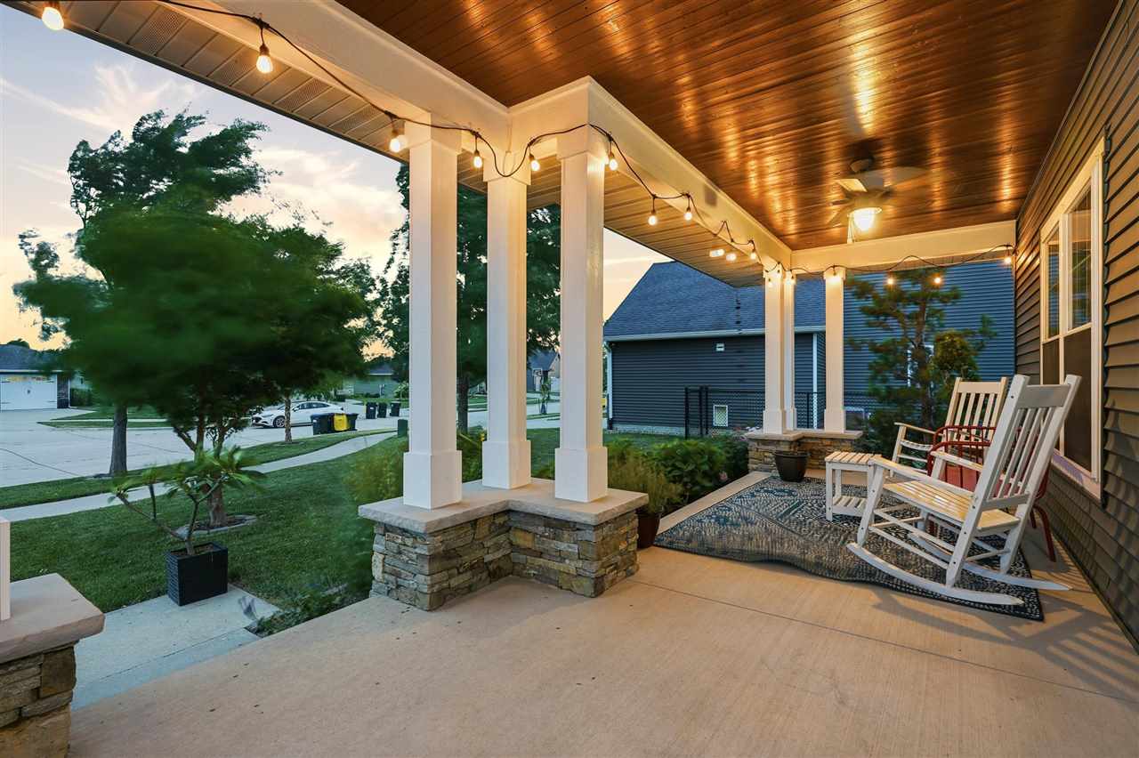 1105 Wildcat Lane Iowa City IA 52246