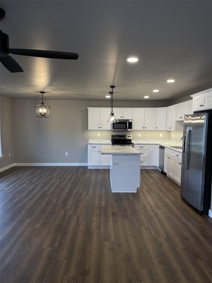 3342 Loethen Lane Coralville IA 52241