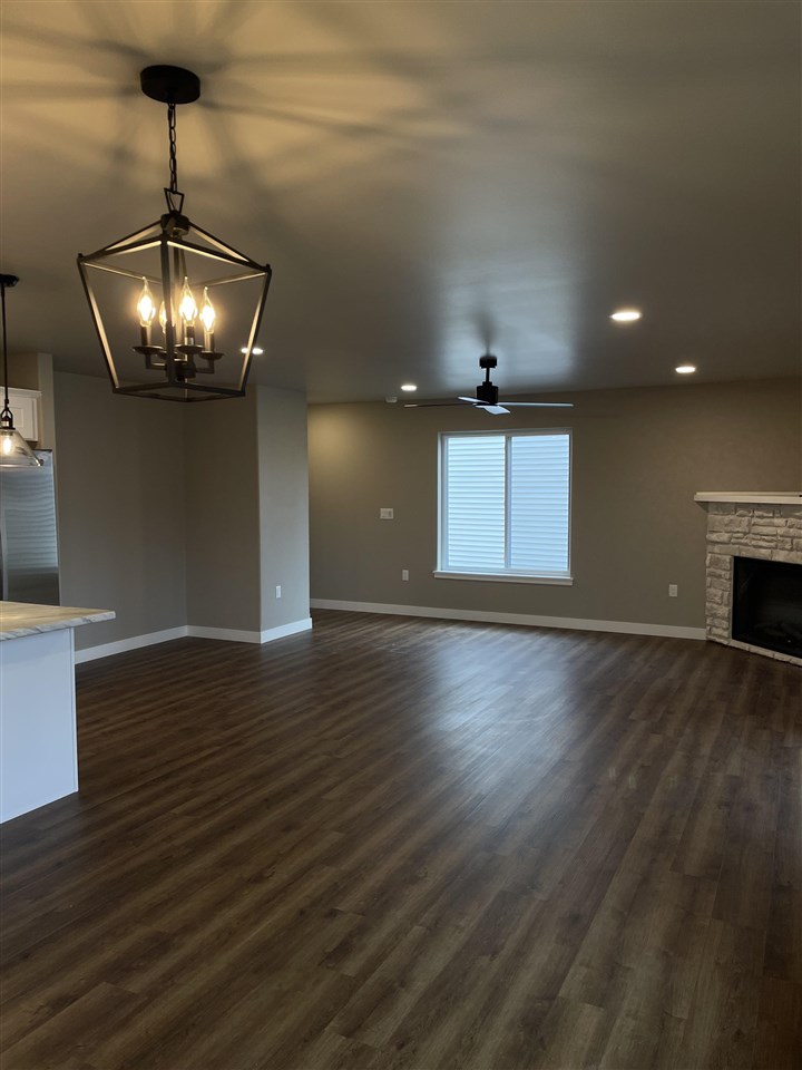 3342 Loethen Lane Coralville IA 52241